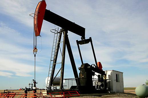 中石油在新疆采取激进钻井，数万石油人将开赴新疆等西部油区