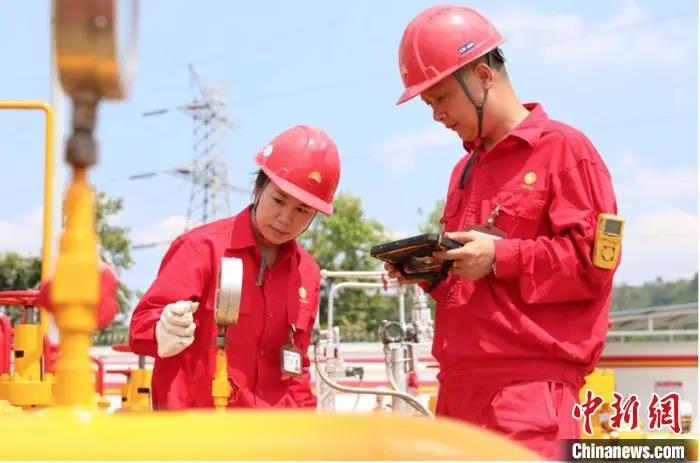 中国石油西南油气田迎战冬供 预计下月天然气年产将破300亿方