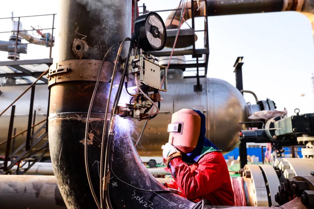 中油新疆工程公司场站全自动焊施工技术在我国最大储气库成功应用！