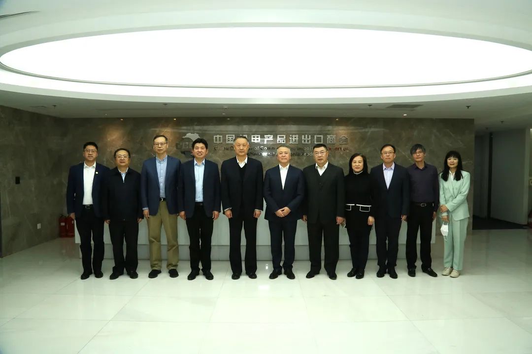 中国机械工业工程集团有限公司董事长王博一行到访机电商会