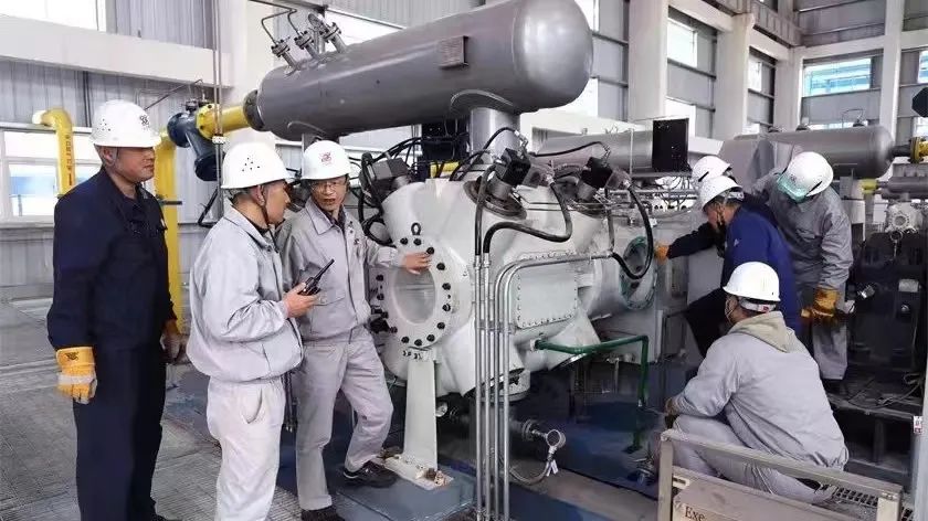 安庆曙光化工10万吨/年合成氨技改项目投料试车一次成功