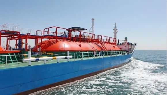 沪东中华签下80亿元合同，国产LNG船单笔最大订单诞生