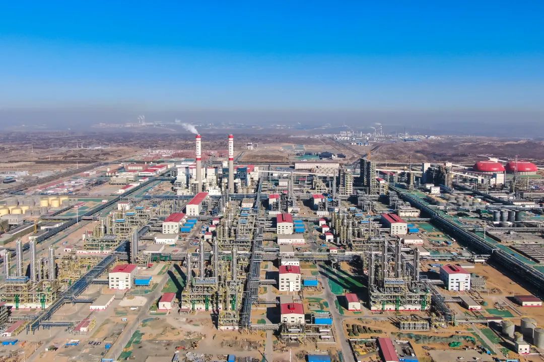 全球在建最大煤化工项目乙二醇装置工程顺利中交