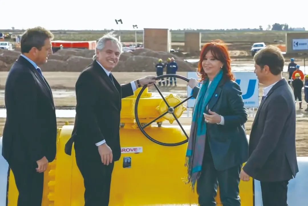 阿根廷首条天然气运输管道投运