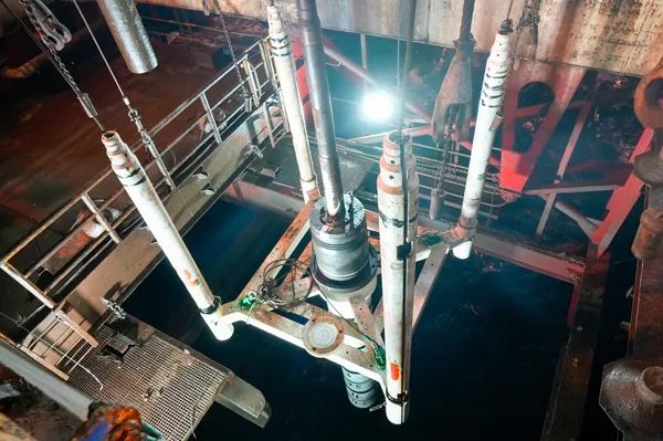 一体式水下井口系统海试应用成功